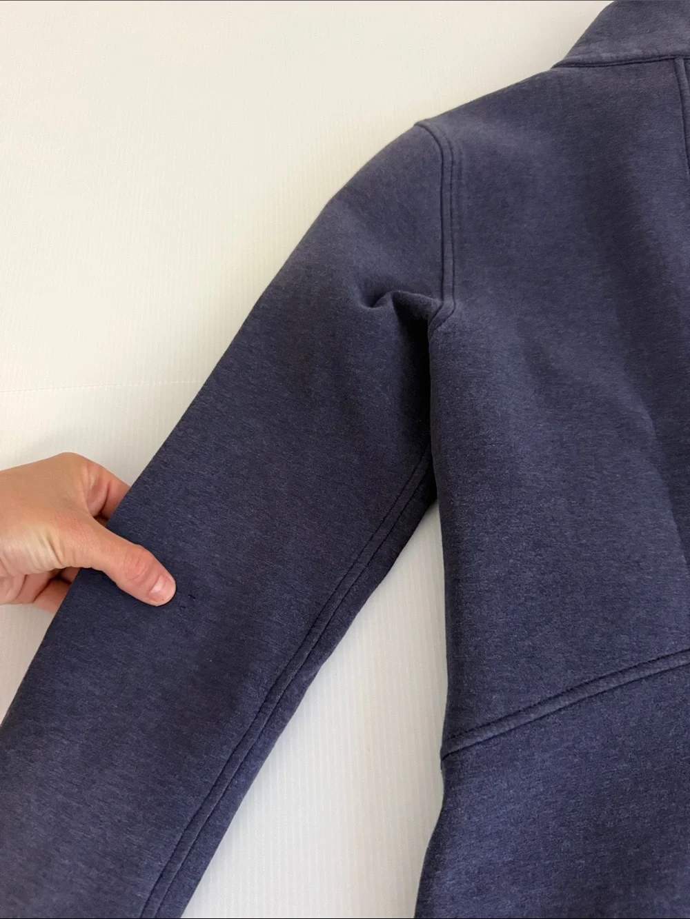 Lululemon Women’s Insculpt Scuba Full Zip Jacket Indigo Blue/Purple Size 6-8 Med